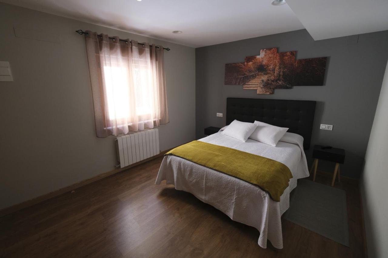 Hostal Restaurante Goya Piedrahita  Eksteriør billede