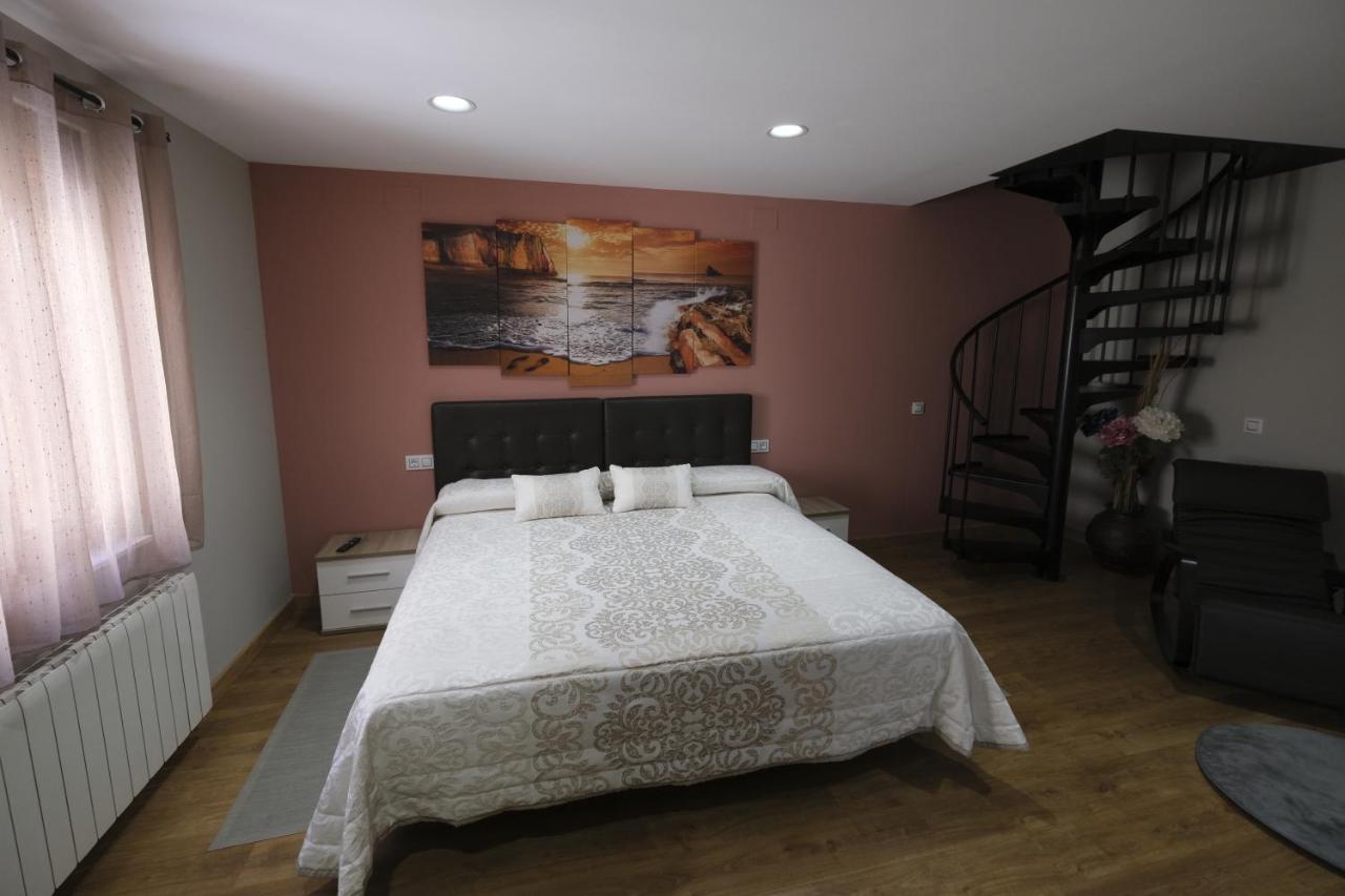 Hostal Restaurante Goya Piedrahita  Eksteriør billede